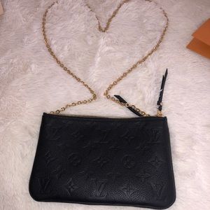 Louis Vuitton black empriente crossbody 😍